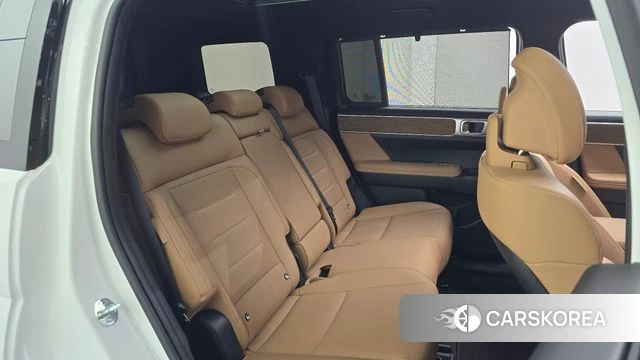 Hyundai Santa Fe (MX5) 2024 Белый из Кореи, фото 2