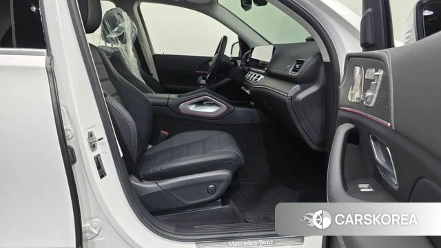 Mercedes-Benz GLE-Class W167 2023 Белый из Кореи, фото 2