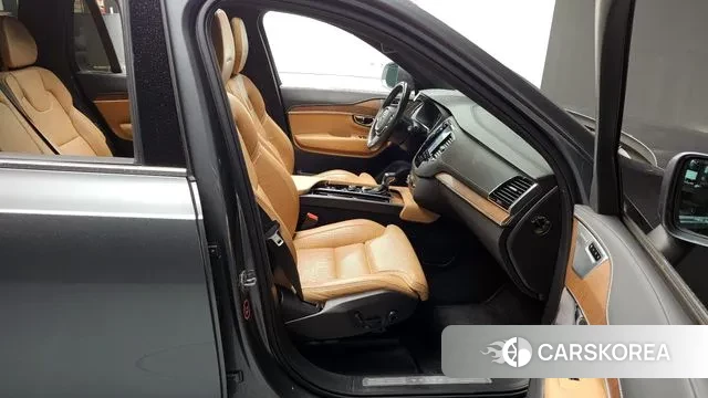 Volvo XC90 second Generation 2019 Серый из Кореи, фото 2