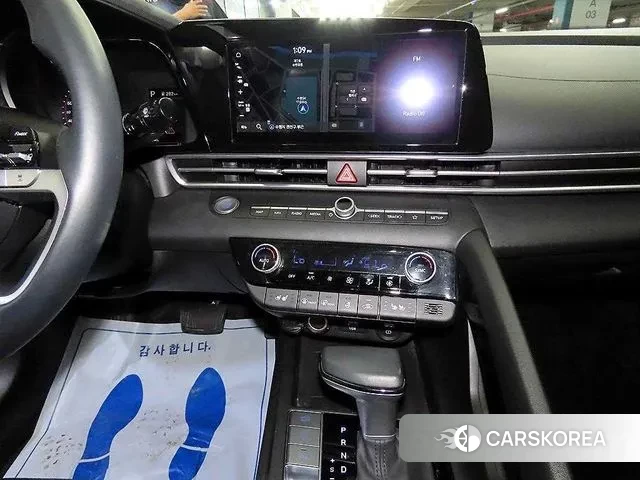 Hyundai Avante (CN7) 2022 Черный из Кореи, фото 2