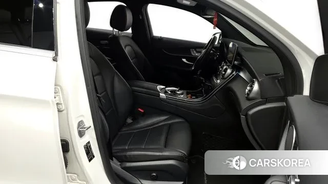 Mercedes-Benz GLC-Class X253 2019 Белый из Кореи, фото 2