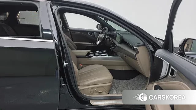 Kia K8 2022 Черный из Кореи, фото 2