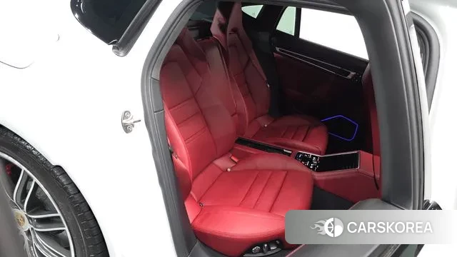 Porsche Panamera (971) 2020 Белый из Кореи, фото 2