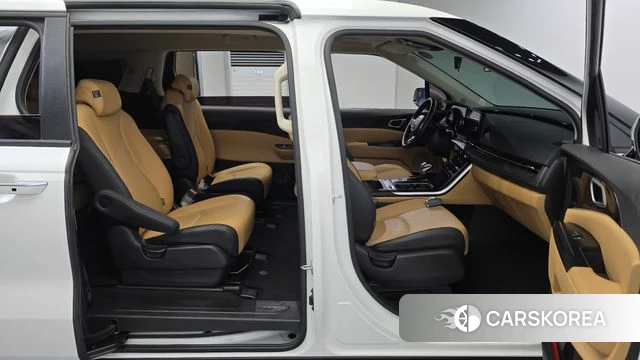 Kia Carnival 4th generation 2021 Белый из Кореи, фото 2