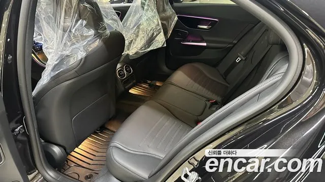 Mercedes-Benz C-Class W206 2023 Черный из Кореи, фото 2