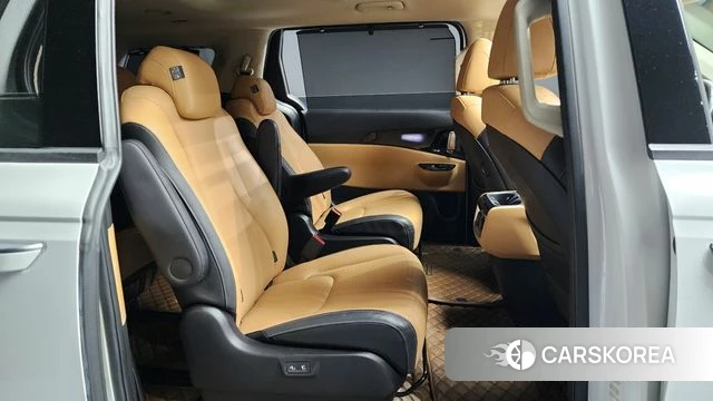 Kia Carnival 4th generation 2022 Белый из Кореи, фото 2