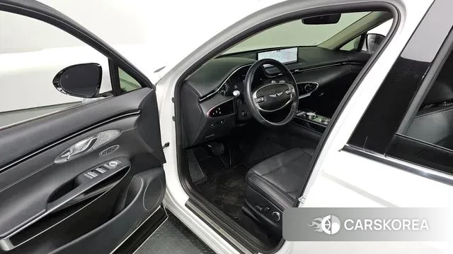 Genesis GV70 2021 Белый из Кореи, фото 2