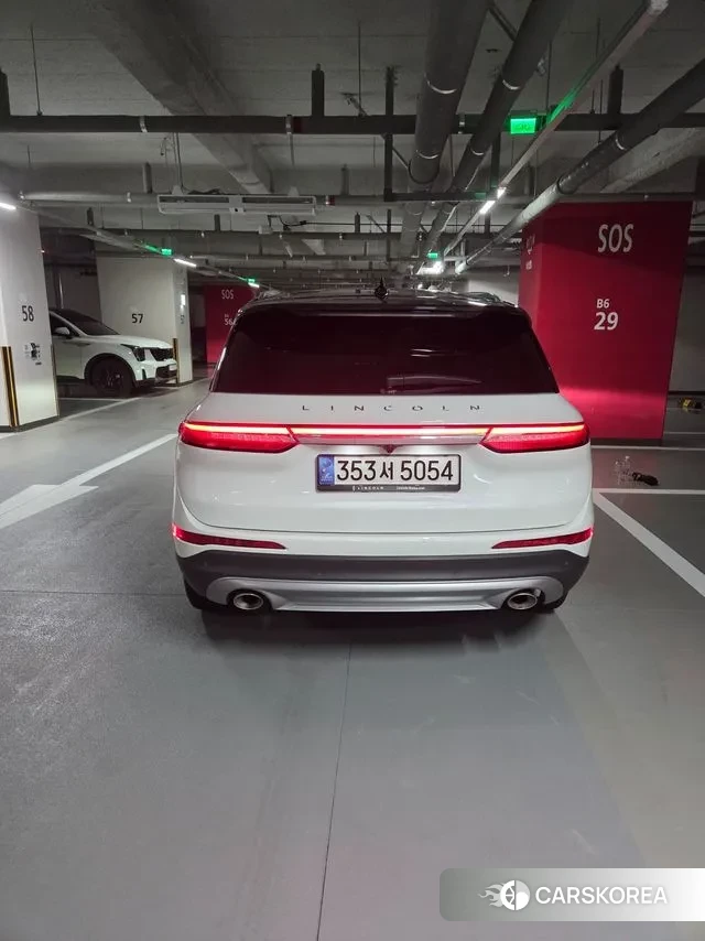 Lincoln Corsair 2021 Жемчужный цвет из Кореи, фото 2