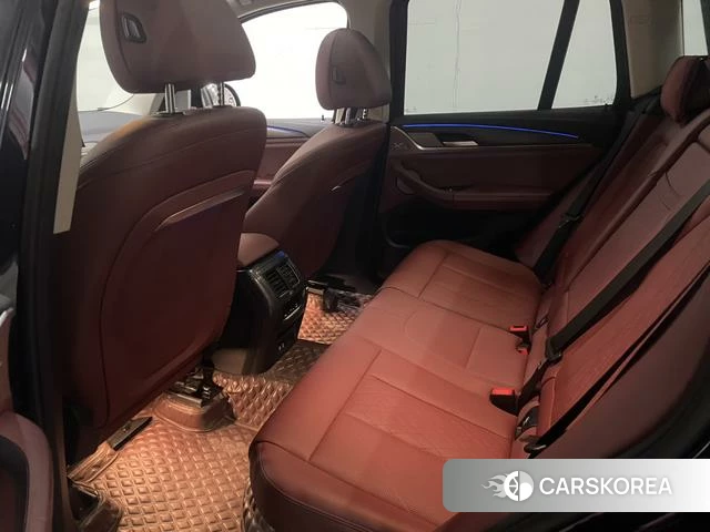 BMW X3 2022 Черный из Китая, фото 2