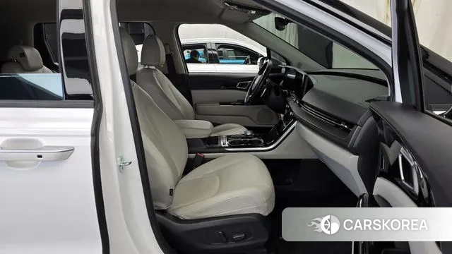 Kia Carnival 4th generation 2021 Белый из Кореи, фото 2