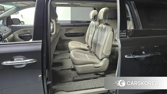 Kia The New Carnival 2020 Серый из Кореи, фото 2