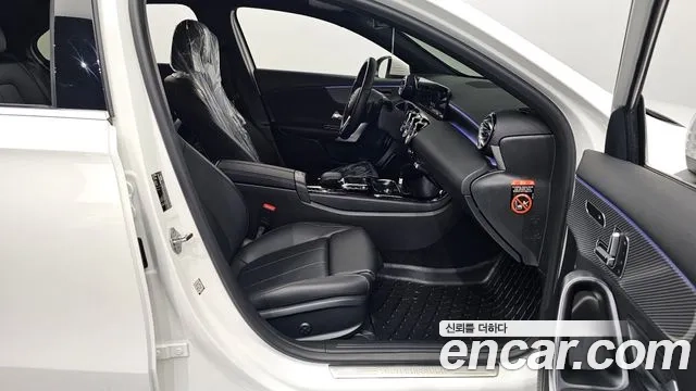 Mercedes-Benz A-Class W177 2022 Белый из Кореи, фото 2