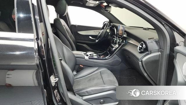 Mercedes-Benz GLC-Class X253 2019 Черный из Кореи, фото 2