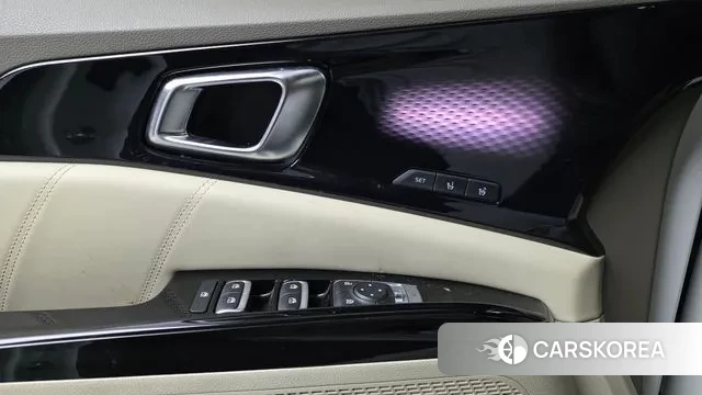 Kia Carnival 4th generation 2020 Жемчужный цвет из Кореи, фото 2