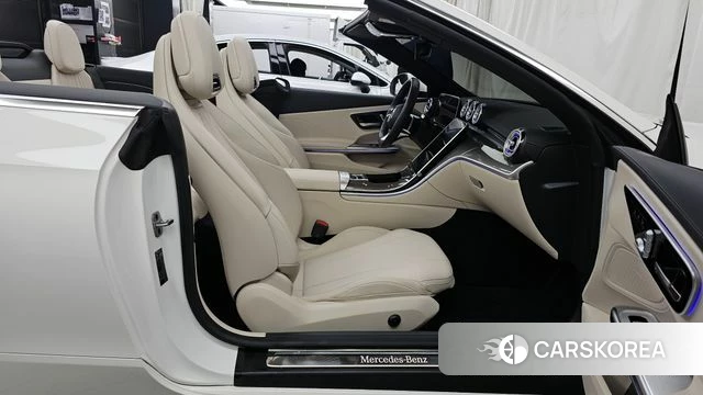 Mercedes-Benz CLE-Class C236 2024 Белый из Кореи, фото 2