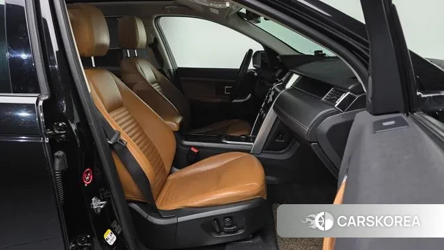 Land Rover Discovery Sports 2018 Черный из Кореи, фото 2