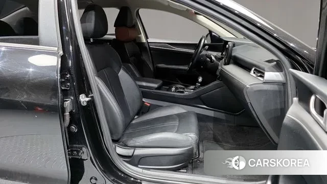 Kia K5 3rd generation 2022 Черный из Кореи, фото 2