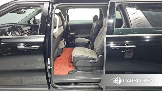 Kia The New Carnival 4th Generation 2024 Черный из Кореи, фото 2