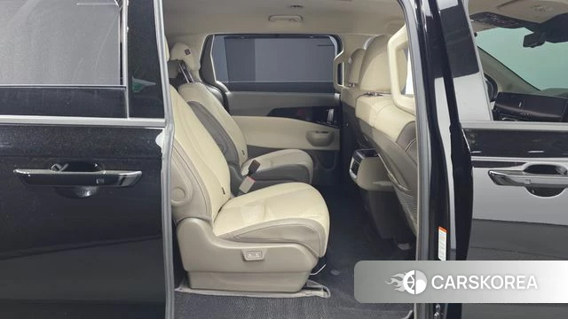 Kia The New Carnival 4th Generation 2024 Черный из Кореи, фото 2