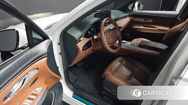 Genesis GV70 2022 Белый из Кореи, фото 2