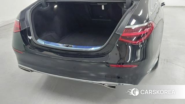 Mercedes-Benz S-Class W223 2023 Черный из Кореи, фото 2