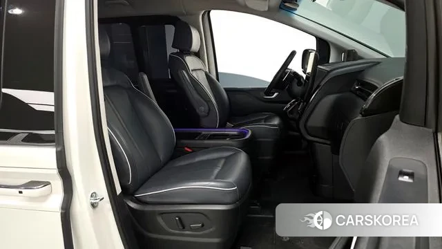 Hyundai Staria 2021 Белый из Кореи, фото 2