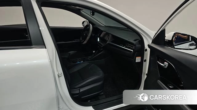 Kia The New Niro 2021 Белый из Кореи, фото 2