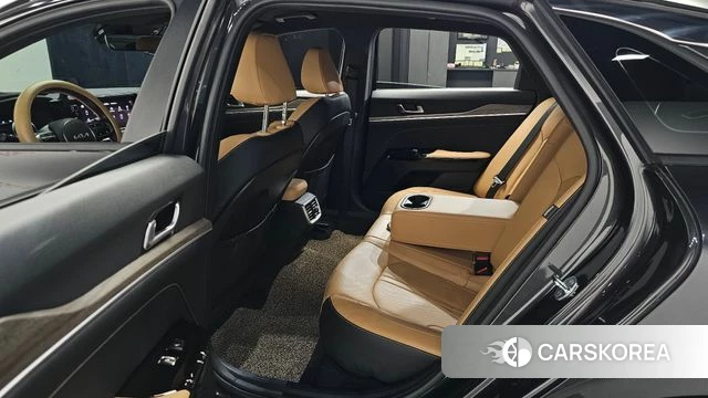 Kia K5 3rd generation 2021 Серый из Кореи, фото 2