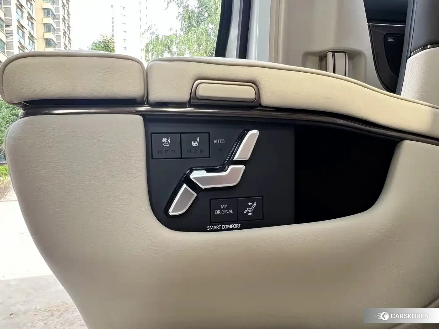 Toyota Vellfire 2025 Белый из Китая, фото 2