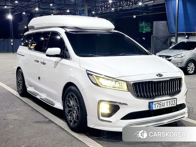 Kia The New Carnival 2018 Белый из Кореи, фото 2