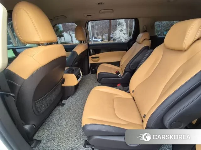 Kia Carnival 4th generation 2022 Белый из Кореи, фото 2