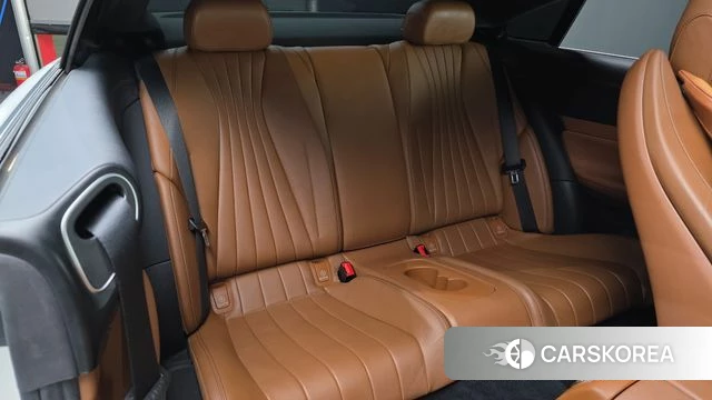 Mercedes-Benz E-Class W213 2019 Белый из Кореи, фото 2