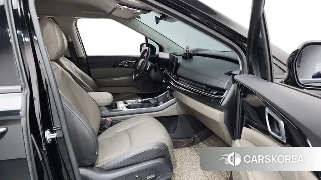 Kia The New Carnival 4th Generation 2024 Черный из Кореи, фото 2