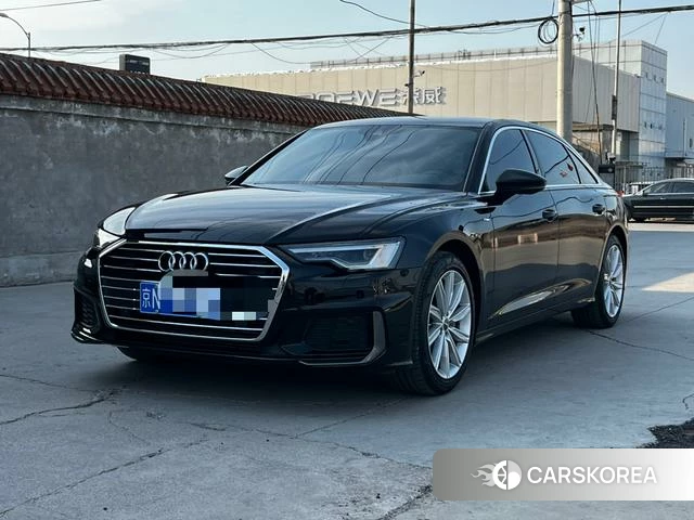 Audi A6L 2021 Черный из Китая, фото 2