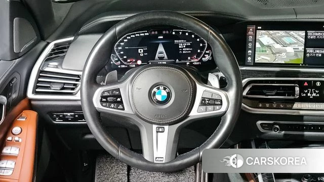 BMW X7 (G07) 2022 Белый из Кореи, фото 2