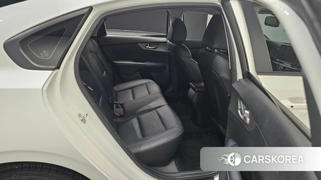 Kia Come New K3 2018 Белый из Кореи, фото 2