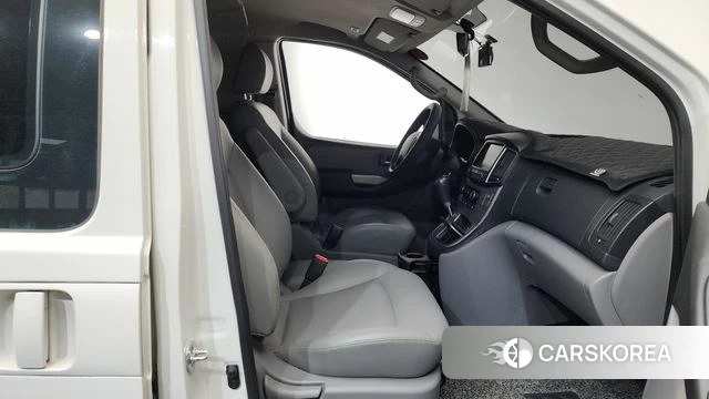 Hyundai The New Grand Starex 2019 Белый из Кореи, фото 2