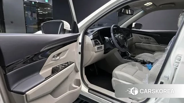 Ssangyong Beautiful Korando 2025 Белый из Кореи, фото 2