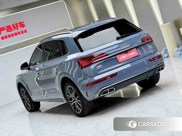 Audi Q5L 2023 Синий из Китая, фото 2