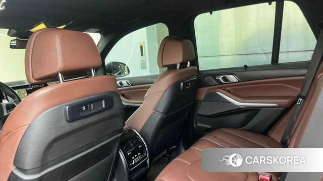BMW X5 (G05) 2023 Коричневый из Кореи, фото 2
