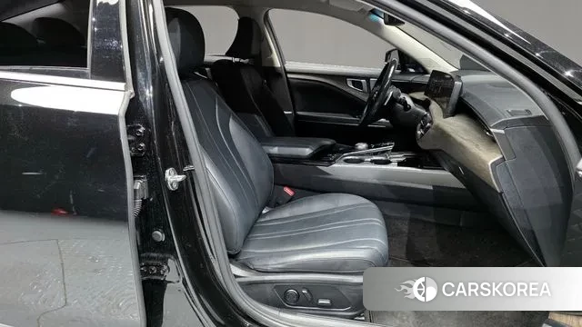 Kia K8 2021 Черный из Кореи, фото 2