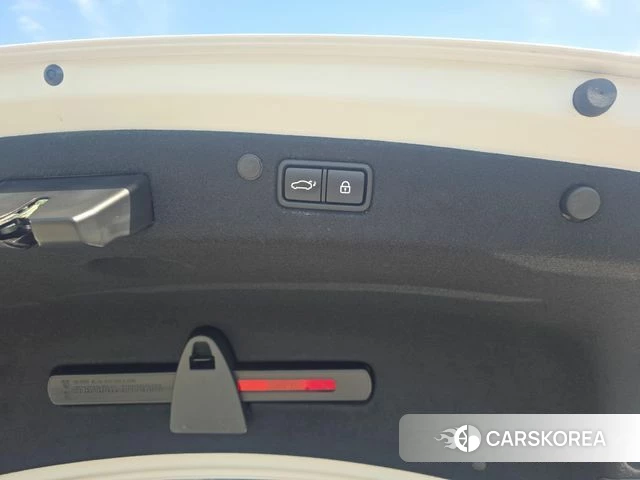 Hyundai The New Grandeur IG Hybrid 2022 Белый из Кореи, фото 2