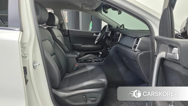 Kia Sportage The Bold 2018 Белый из Кореи, фото 2