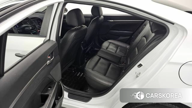 Hyundai The New Avante AD 2019 Белый из Кореи, фото 2
