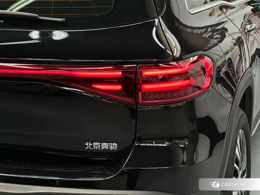 Mercedes-Benz EQB 2024 Черный из Китая, фото 2