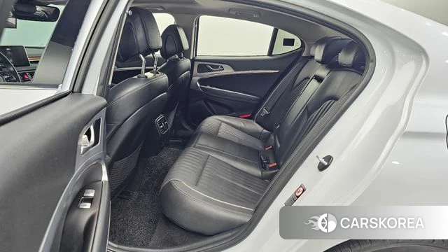 Genesis G70 2019 Белый из Кореи, фото 2