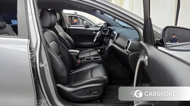 Kia Sportage The Bold 2021 Серый из Кореи, фото 2