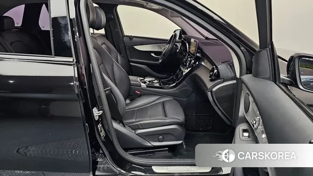 Mercedes-Benz GLC-Class X253 2018 Черный из Кореи, фото 2