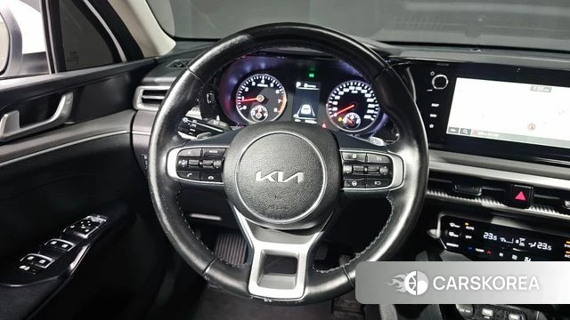 Kia K5 3rd generation 2022 Белый из Кореи, фото 2