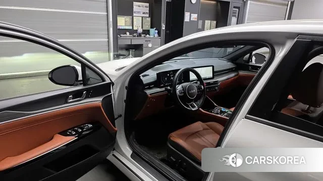 Kia The New K5 3rd generation 2025 Белый из Кореи, фото 2